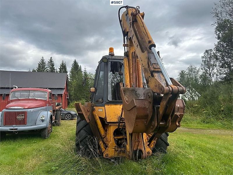 Case IH 580 Traktorgraver
