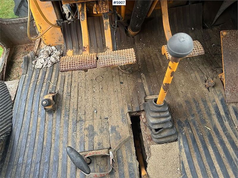 Case IH 580 Traktorgraver