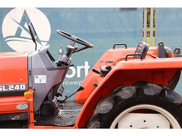 Kubota GL240