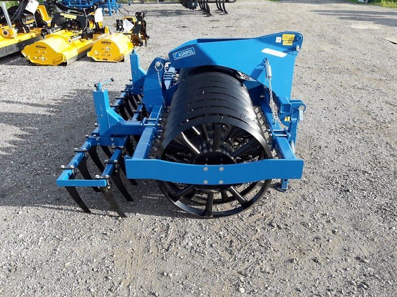 Agripol Frontpacker TUZO 300 T mit Messerzinkenvorsatz NEUHEIT