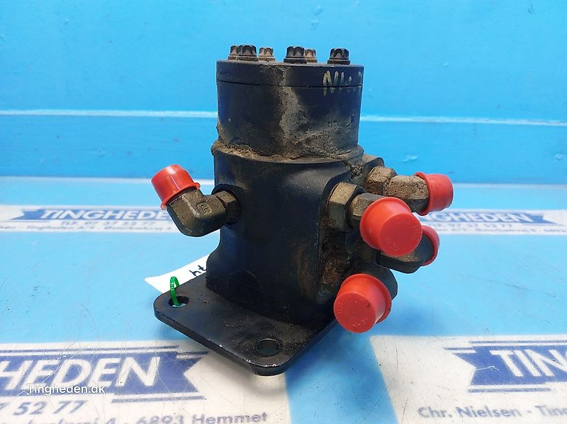 New Holland 8970 (Spare part/Reservedel/Ersatzteil)