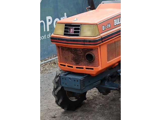 Kubota B1-14 Bulltra