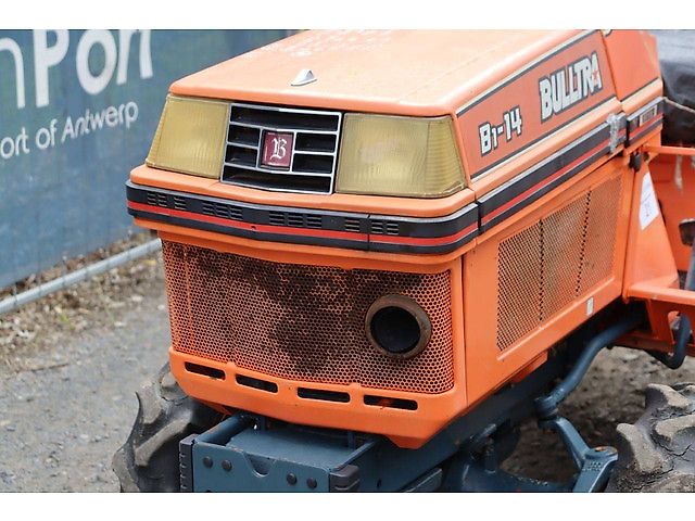 Kubota B1-14 Bulltra