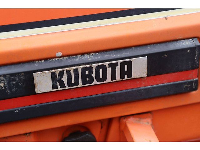 Kubota B1-14 Bulltra
