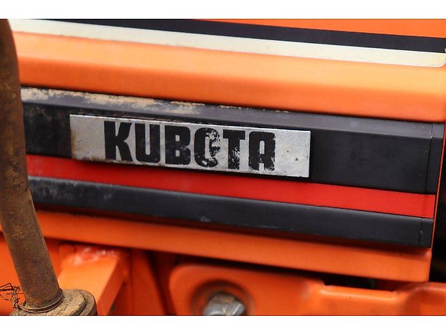 Kubota B1-14 Bulltra