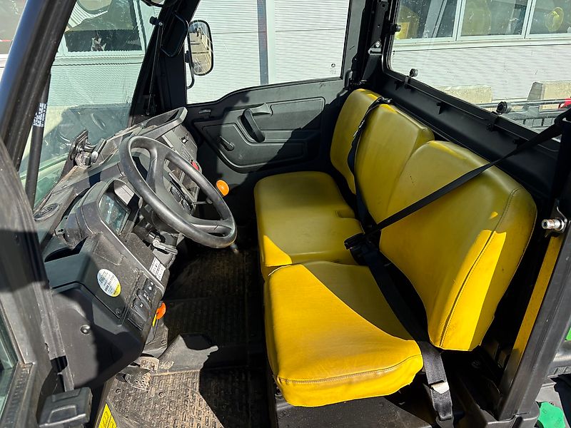 John Deere XUV865M Gator