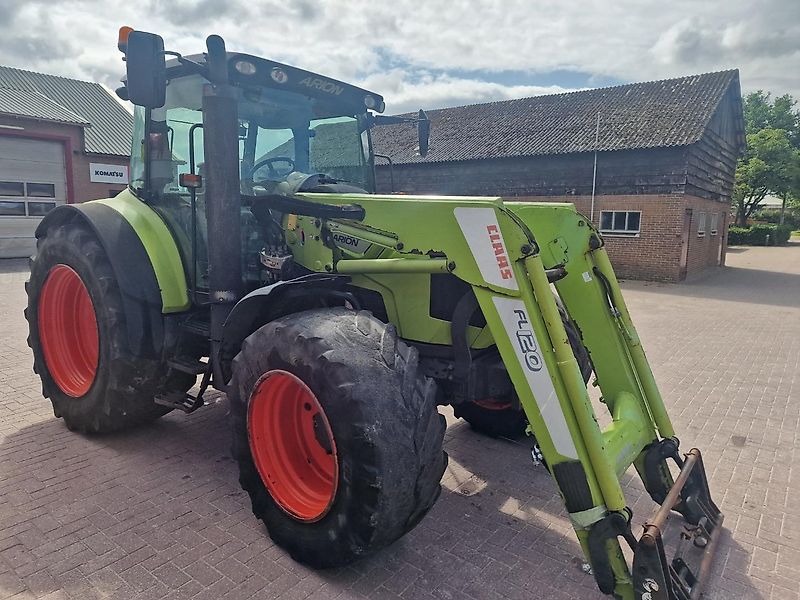 Claas Arion 430