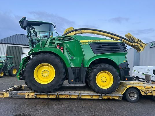 John Deere 9700