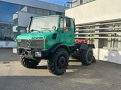 Mercedes-Benz Unimog 1300