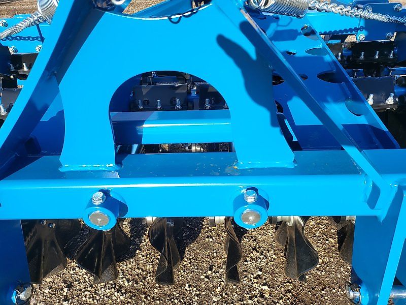 Agripol Frontpacker FRONTDISC 300 T mit Messerzinken-Vorsatz NEUHEIT!!