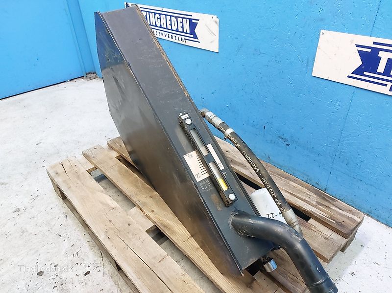 New Holland BB9090 (Spare part/Reservedel/Ersatzteil)