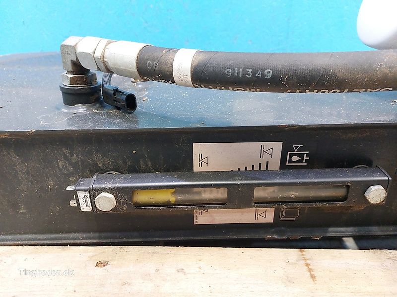 New Holland BB9090 (Spare part/Reservedel/Ersatzteil)