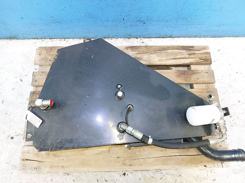 New Holland BB9090 (Spare part/Reservedel/Ersatzteil)