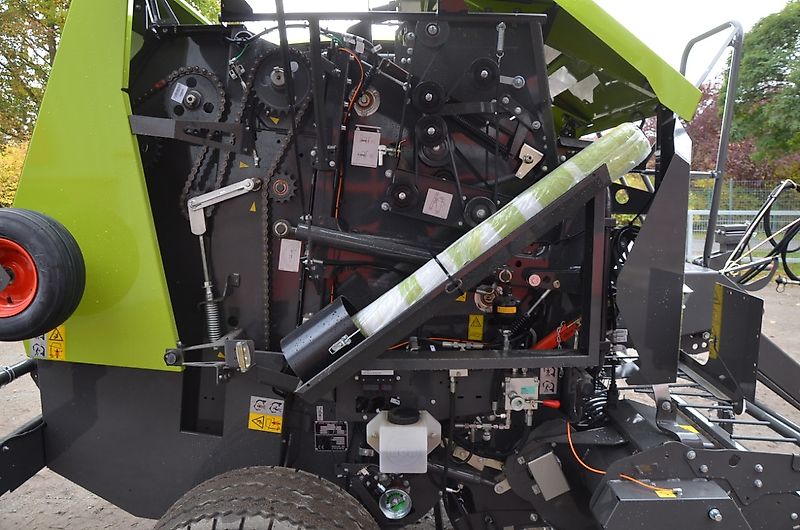 Claas ROLLANT 520 RC