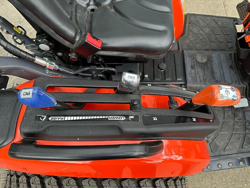 Kubota KUBOTA EK1-261 COMPACT TRACTOR