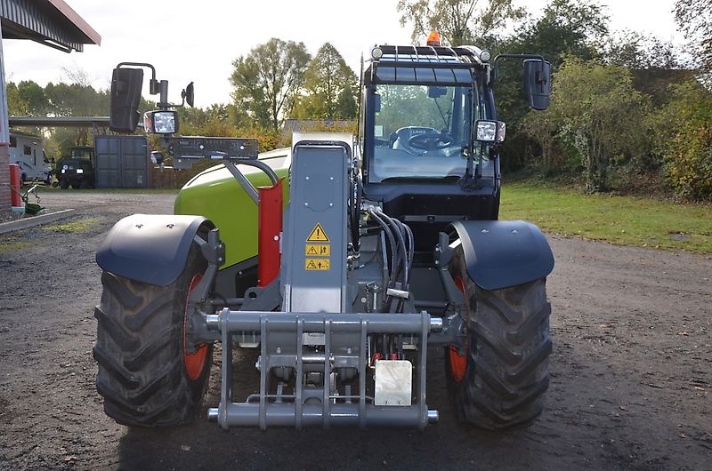 Claas SCORPION 746 VARIPOWER - Gener