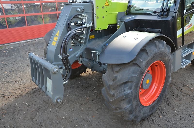 Claas SCORPION 746 VARIPOWER - Gener