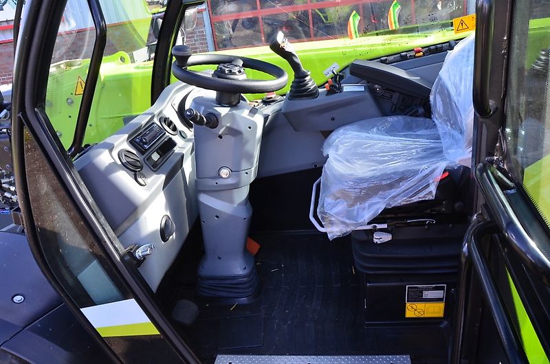 Claas SCORPION 746 VARIPOWER - Gener