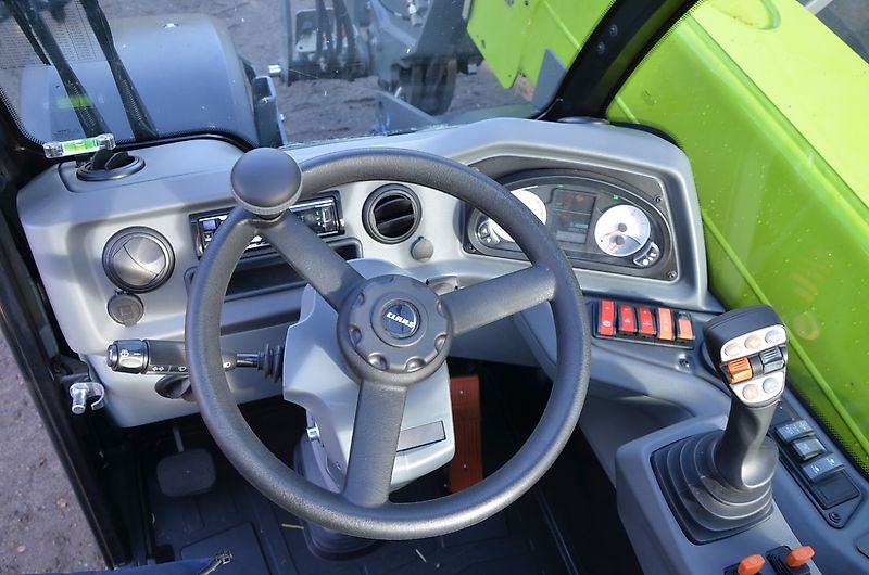 Claas SCORPION 746 VARIPOWER - Gener