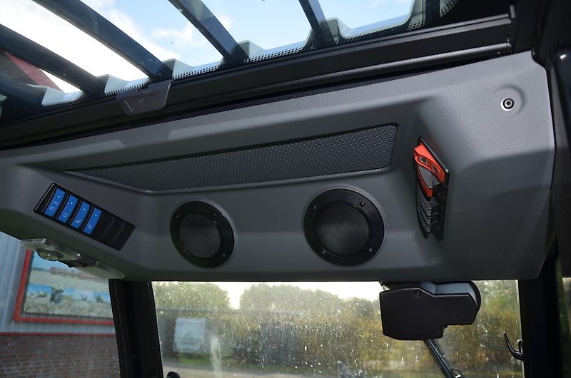 Claas SCORPION 746 VARIPOWER - Gener