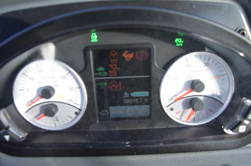 Claas SCORPION 746 VARIPOWER - Gener