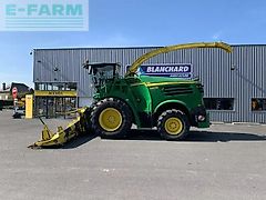 John Deere 8600