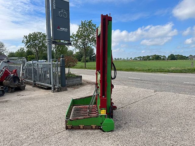 Strautmann Hydrofox HO 2800 kuilsnijder