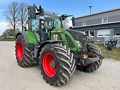 Fendt 724 Vario Profi Plus Scheckheftgepflegt FZW LED