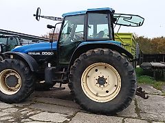 New Holland 8560