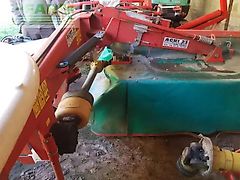 Kverneland 2528