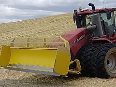 Degelman Dozer Blade 7900 zum Case Steiger