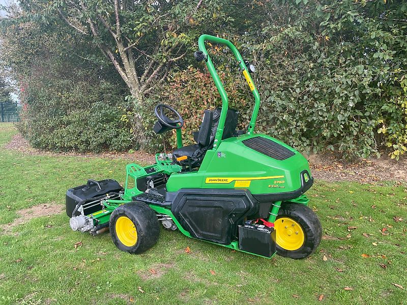 John Deere 2750
