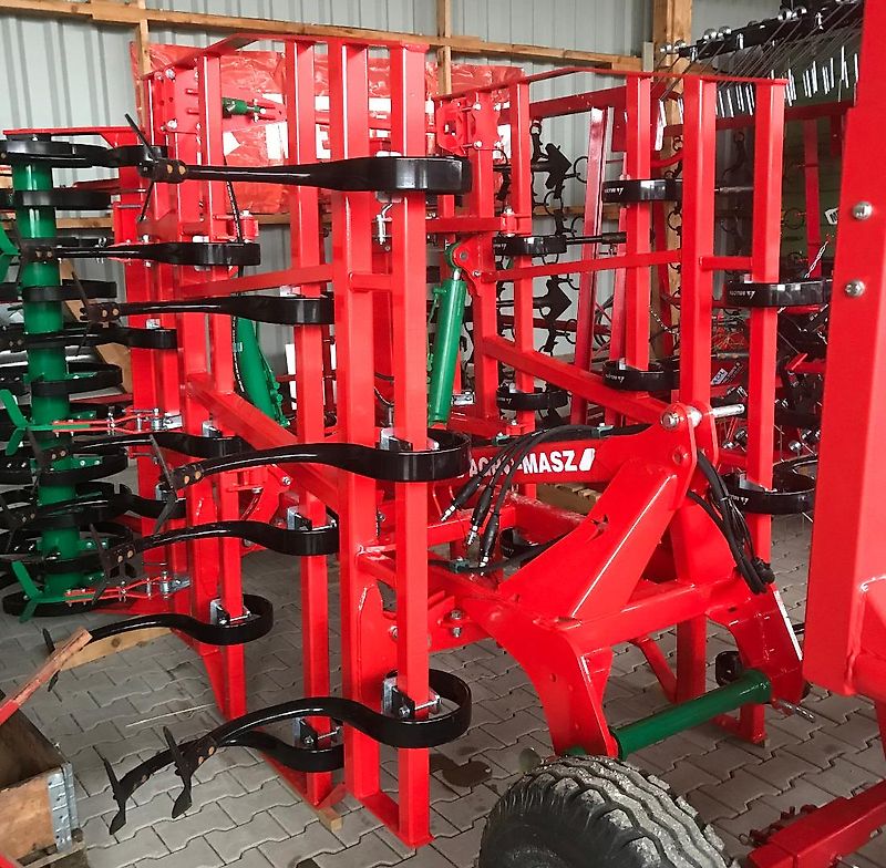 AGRO-MASZ APS oder Vibro 3 bis 8 m Arbeitsbreite, Nachläufer nach Wahl