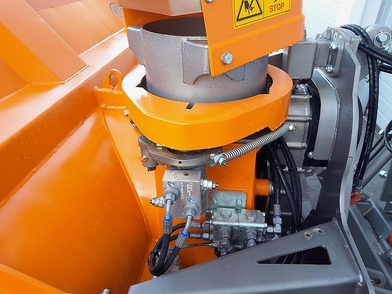 WESTA 750 / 2500 Anbauschneefräse