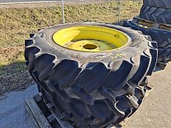 Mitas 420/95R38 &amp; 320/85R24