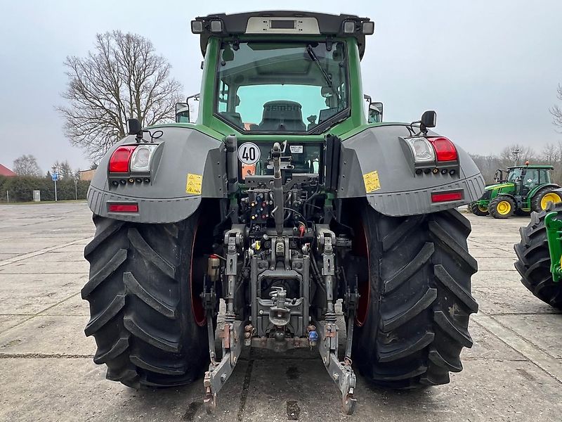 Fendt 824 Vario Profi Plus