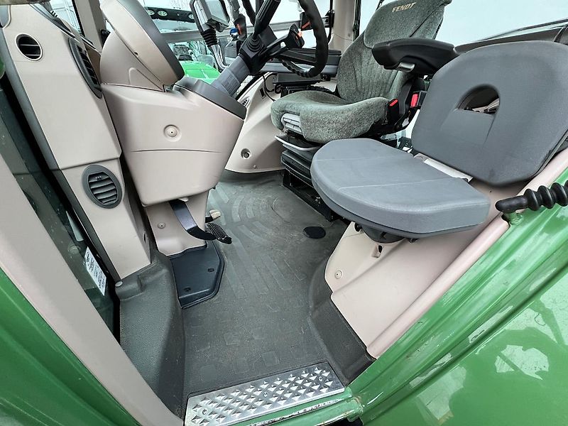 Fendt 824 Vario Profi Plus