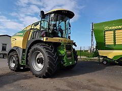 Krone Big X 630 mit PU und Maisvorsatz !!