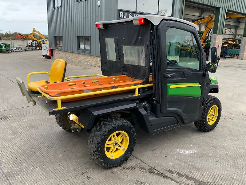 John Deere XUV 865M Rescue Vehicle (ST24778)