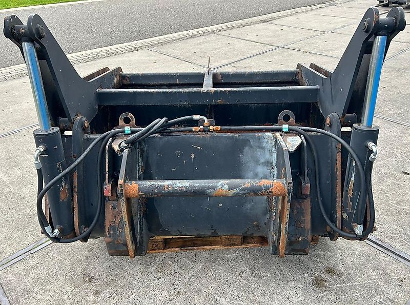 Kuilhapper met Manitou aansluiting