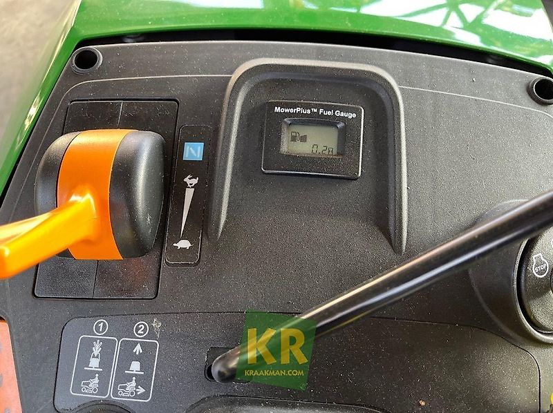 John Deere X127 #688718