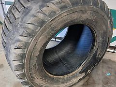 BKT 700/50-26.5 BKT FL648 14mm 1 kant glad