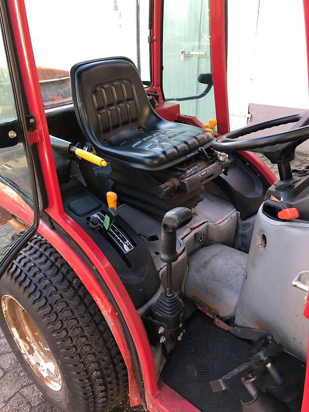 Shibaura Shibaura ST 324 HST Komunalschlepper Winterdienst Zubehör * 23 PS