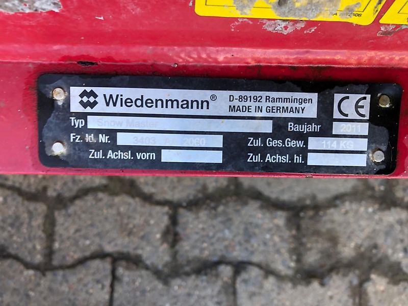 Shibaura Shibaura ST 324 HST Komunalschlepper Winterdienst Zubehör * 23 PS