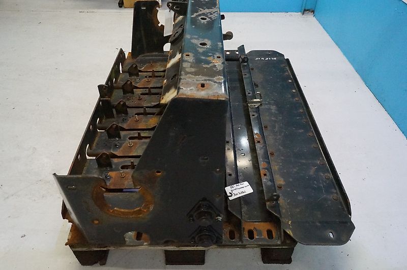 New Holland BB9090 (Spare part/Reservedel/Ersatzteil)