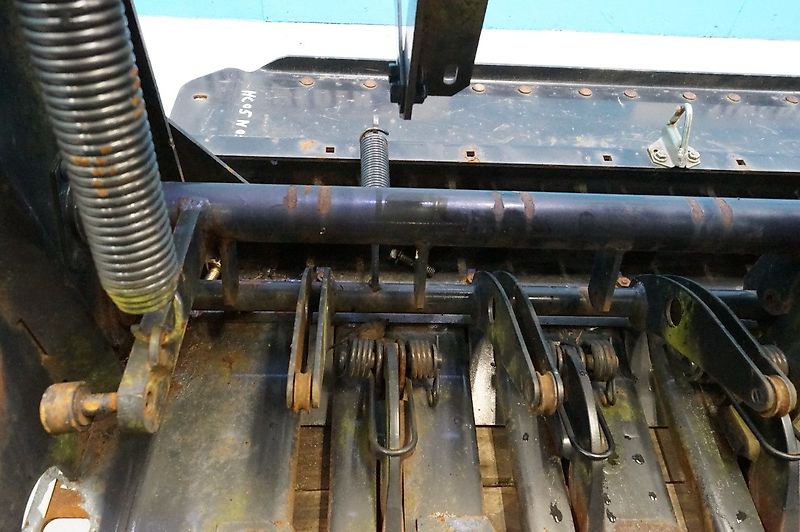 New Holland BB9090 (Spare part/Reservedel/Ersatzteil)