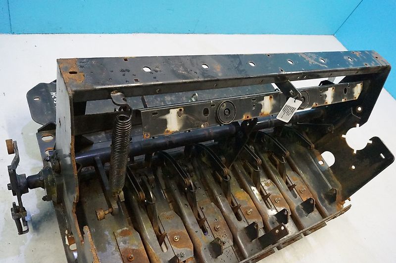 New Holland BB9090 (Spare part/Reservedel/Ersatzteil)