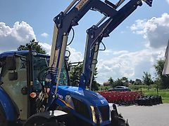 Inter Tech Frontlader für New Holland TD 5.85 / 5.95 / 5.105 / New Holland