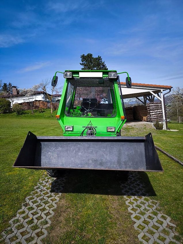 Deutz-Fahr Intrac 2003 A-T