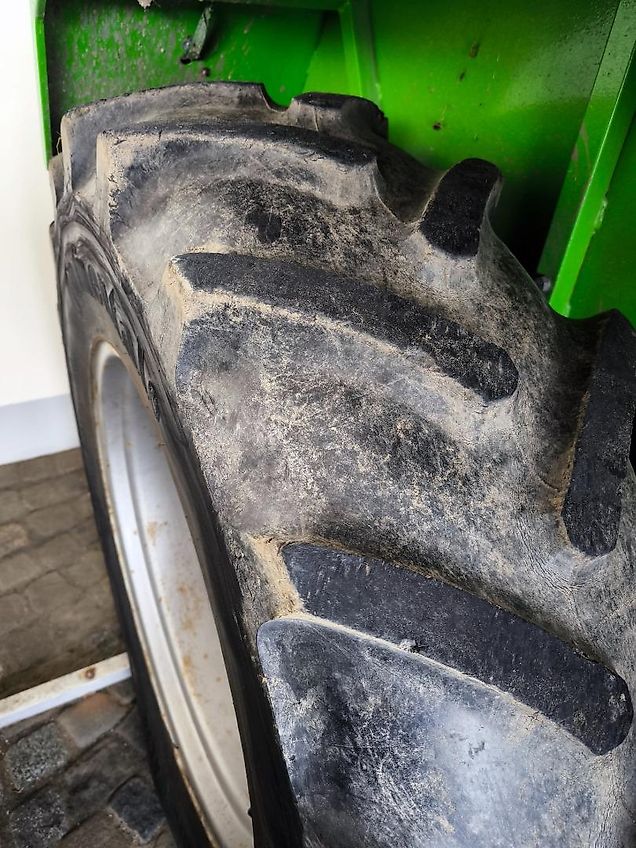 Deutz-Fahr Intrac 2003 A-T